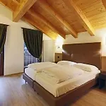Aparthotel Al