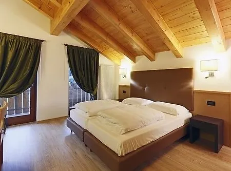 Aparthotel Al