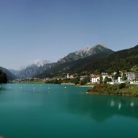 Al Lago Aparthotel