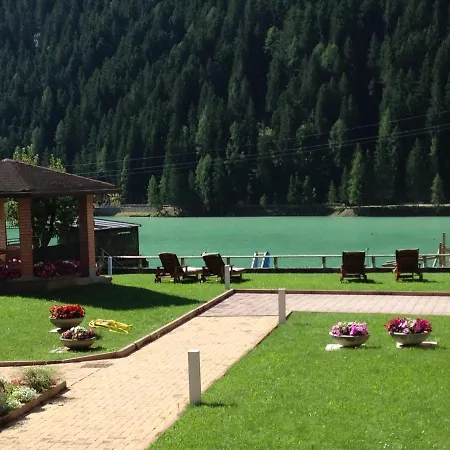 Al Lago Aparthotel