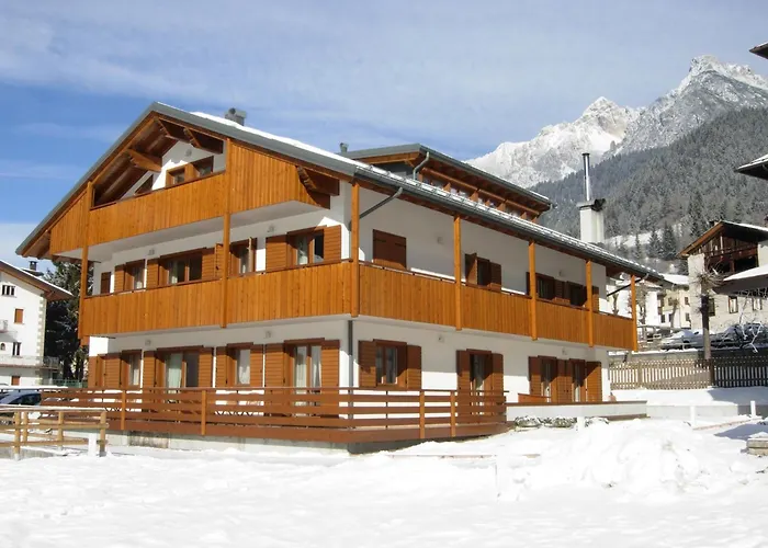 Aparthotel Al Lago 4*